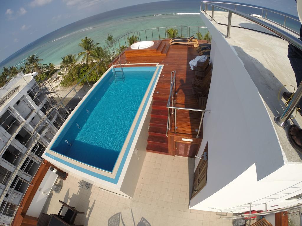 Airport Beach Hotel Hulhumale Exterior foto