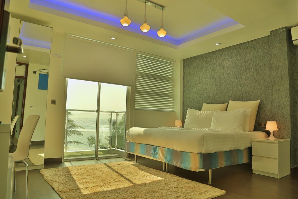 Airport Beach Hotel Hulhumale Exterior foto