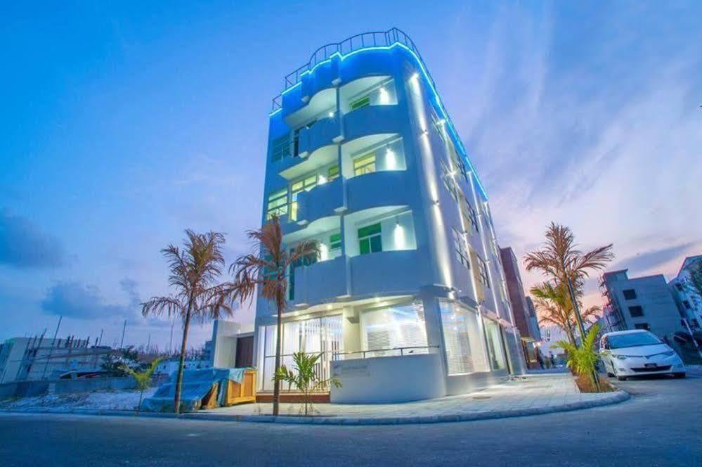 Airport Beach Hotel Hulhumale Exterior foto